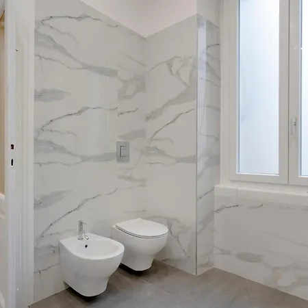 Guesthost - Levante Mare